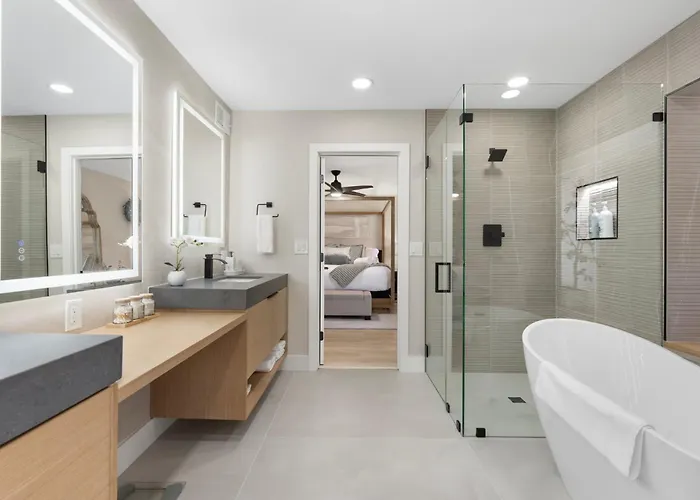 Modern Escape With Pool Ping Pong & Putting * Phoenix