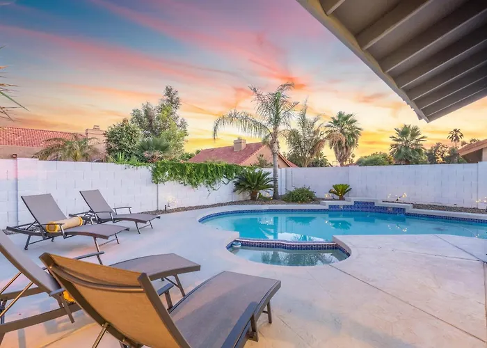 Modern Escape With Pool Ping Pong & Putting *