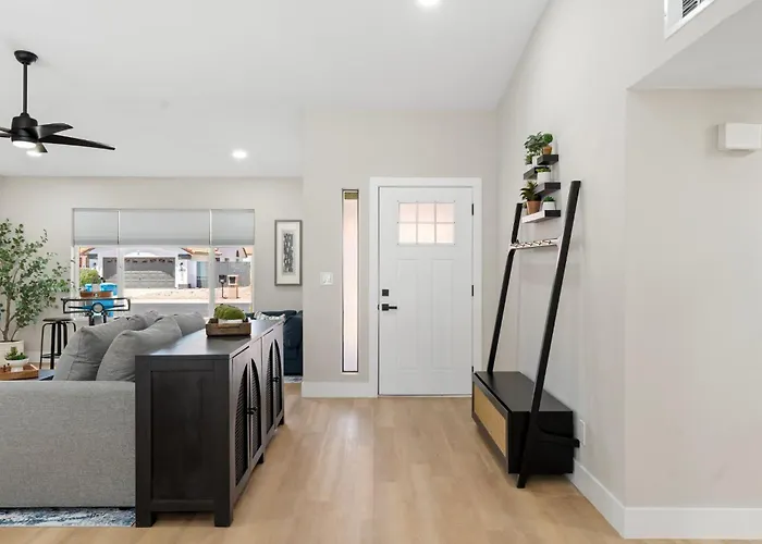 Modern Escape With Pool Ping Pong & Putting * Phoenix